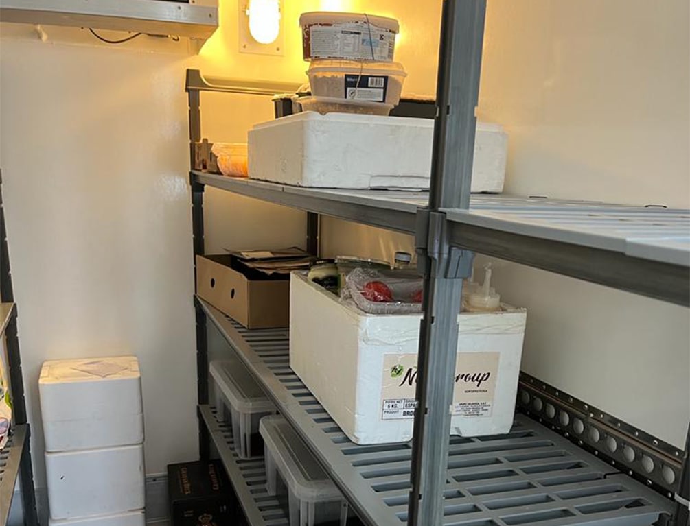 Mobile fridge hire Hampshire 1005x767 1